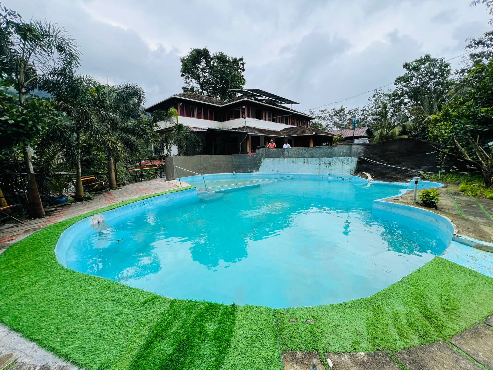 6 Bedroom Resort with Dorm Kakkadampoyil in Kakkadampoyil, Kerala